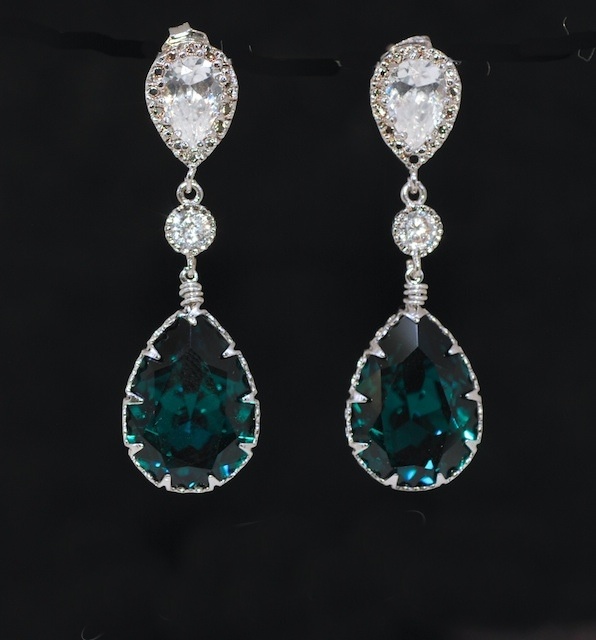 Wedding Earrings, Bridesmaid Earrings, Cubic Zirconia Teardrop Earring, Round Cubic Zirconia, Swarovski Emerald Green Teardrop Crystal (e504)