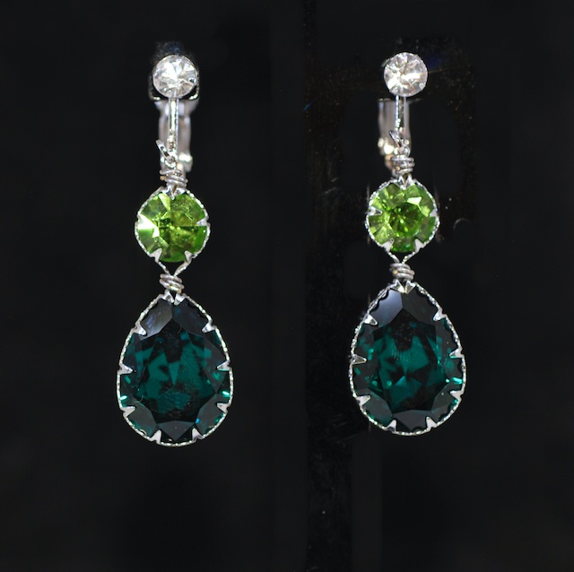 Wedding Jewelry, Bridesmaid Earrings - Crystal Screw Back Clip On Earring With Swarovski Round Peridot, Emerald Teardrop Crystal (e667)